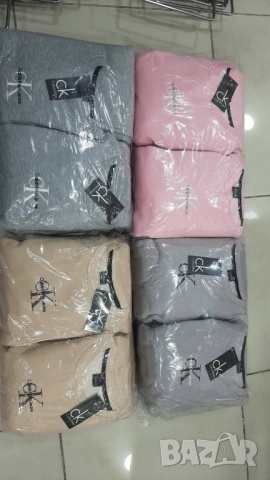 ватирани дамски екипи calvin klein jeans , снимка 2 - Спортни екипи - 51975494