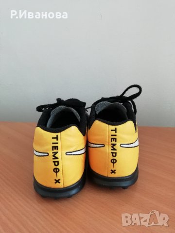 Дамски спортни обувки Nike, 36 номер, снимка 4 - Маратонки - 37136389
