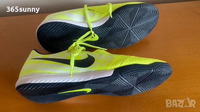 Nike Phantom Venom Academy IC 44 номер, снимка 3 - Спортни обувки - 39530226