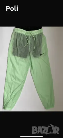 Оригинални спортни долнища Nike, снимка 3 - Спортни екипи - 50277678