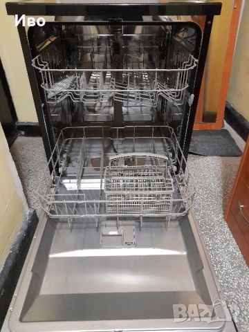 Черна съдомиялна машина на промоционална цена 245лв. Спешно и изгодно!