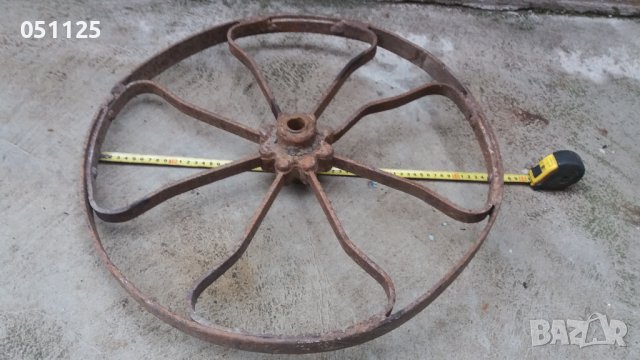 масивно ковано възрожденско колело от двуколка, каруца, снимка 13 - Антикварни и старинни предмети - 39350421