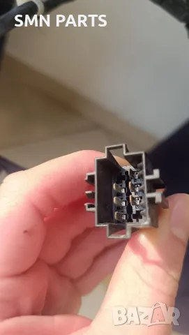 Продавам заден прибиращ се спойлер за Porsche Panamera от въглеродни влакна (карбон), снимка 15 - Части - 49120912