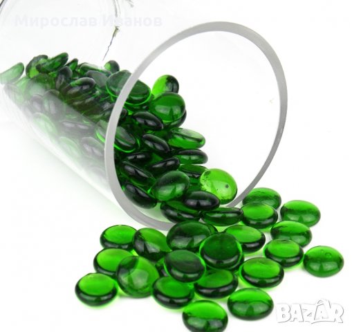 зелени стъклени камъ4ета , снимка 1