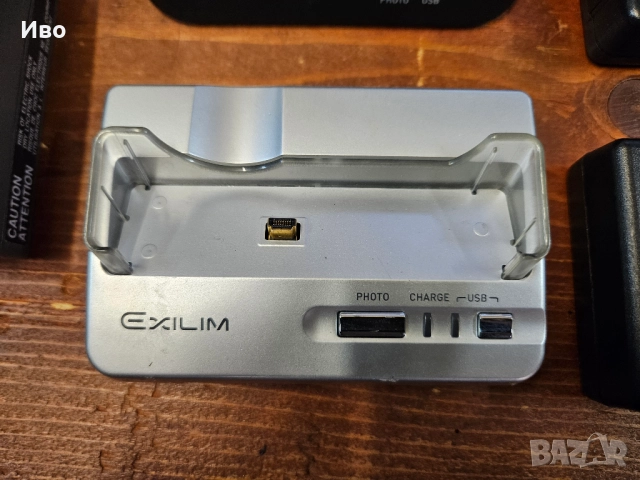 Зарядно за фотоапарат Olympus CASIO  Зарядно за батерия на фотоа, има зарядно и калъф за съхранение., снимка 4 - Батерии, зарядни - 52128509