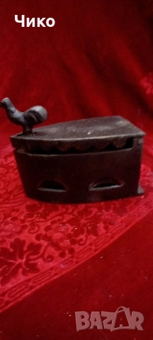 Стара чугунена ютия на въглища , снимка 4 - Антикварни и старинни предмети - 52442983