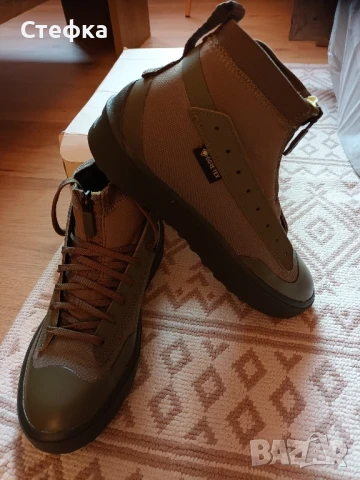 Оригинални спортни обувки ADIDAS ZNSored Hi Gore-Tex, размер UK-6, снимка 4 - Спортни обувки - 50932795