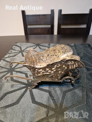 Уникална антикварна Викториянска сребърна стойка поставка за вино , снимка 6 - Антикварни и старинни предмети - 50930225