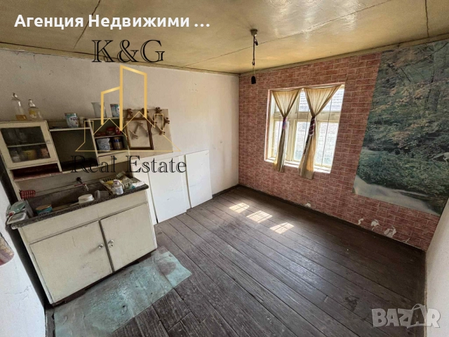 Едноетажна къща в с. Дряновец, снимка 4 - Къщи - 51462610