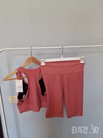 Страхотен дамски сет OYSHO размер XL /L , нов , снимка 9 - Спортни екипи - 49580229