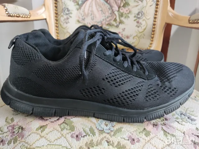 маратонки за бягане