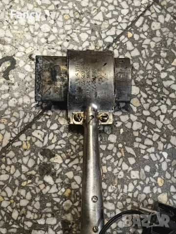 Стар мощен поялник 200 W, снимка 2 - Поялници и запояване - 52733904