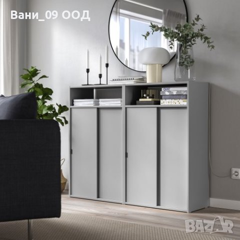 Функционален шкаф с плъзгащи вратички и ниши за съхранение , снимка 2 - Скринове - 43915256