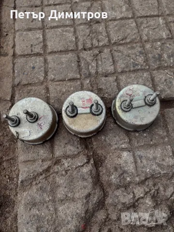 Кондензатори, снимка 3 - Друга електроника - 48960158