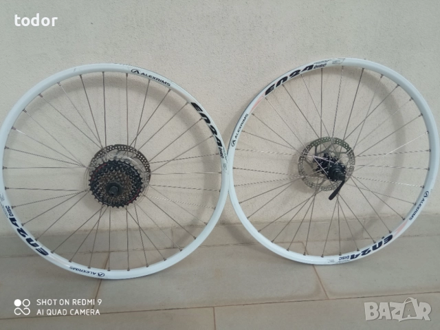 маркови капли, предна и задна.