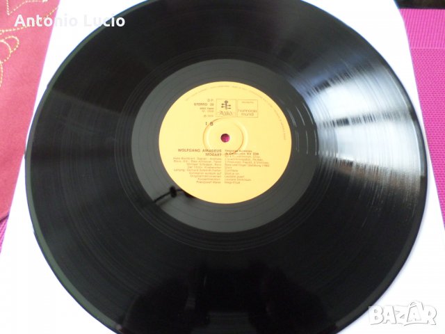 Mozart - Kronungsmesse KV 317 , Vespere solennes de confessore KV 339, снимка 4 - Грамофонни плочи - 35370061