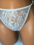 Бели дантелени бикини-сутиен, снимка 3