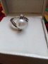 Дизайнерски сребърен пръстен с перла и кристали, снимка 1 - Пръстени - 28558260