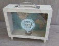 Дървена кутия - касичка за пътувания, снимка 1 - Подаръци за рожден ден - 27522141