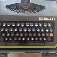 Пишеща машина Хеброс 1300 Ф, снимка 2 - Антикварни и старинни предмети - 40148360