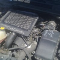 Toyota RAV4 2.0 D4D 2005 г., снимка 6 - Автомобили и джипове - 32787790