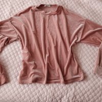 Кадифена блузка NLY TREND, снимка 3 - Блузи с дълъг ръкав и пуловери - 39324091