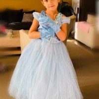 Приказна рокля на Пепеляшка и Ледената кралица+ подарък коронка , снимка 6 - Детски рокли и поли - 28305789