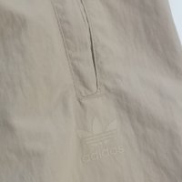 Adidas оригинален дамски панталон Track pants, 42, L, XL, снимка 11 - Панталони - 37828235