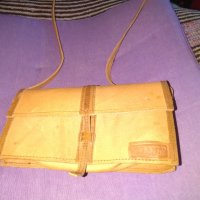 Чанта за през рамо Несебър от соца 1980г нова естествена кожа 21х12х5см, снимка 1 - Чанти - 38217645
