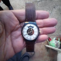 Ръчен мъжки швейцарски автоматичен часовник СУОЧ, снимка 1 - Мъжки - 44082524