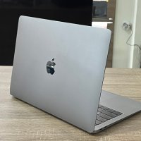 Apple MacBook Air, снимка 3 - Лаптопи за работа - 43944183