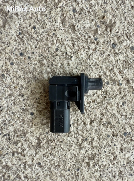 Превключвател микросензор за алармата БМВ 5 6 7 серия Х5 Х3, снимка 1