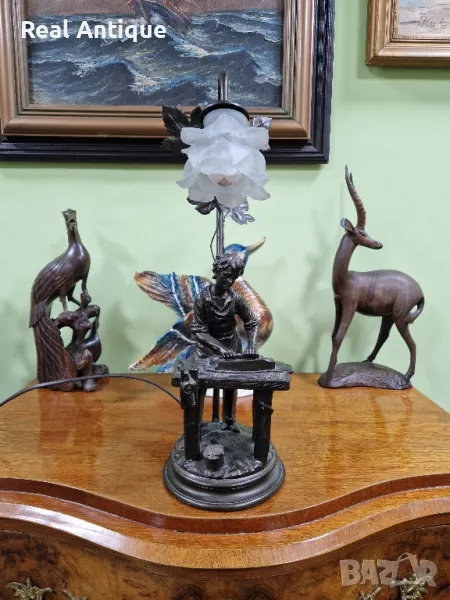 Прекрасна антикварна настолна фигурална лампа , снимка 1