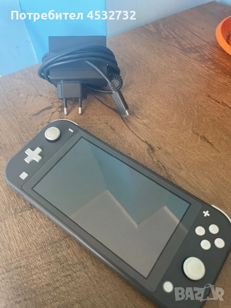 Nintendo Switch Lite + 2 игри, снимка 1