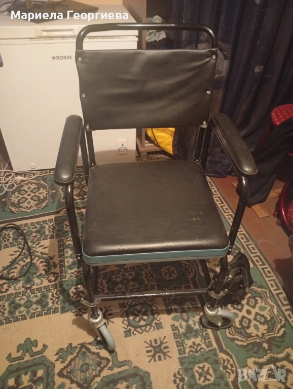 Инвалидна количка за баня с вградена тоалетна, снимка 1