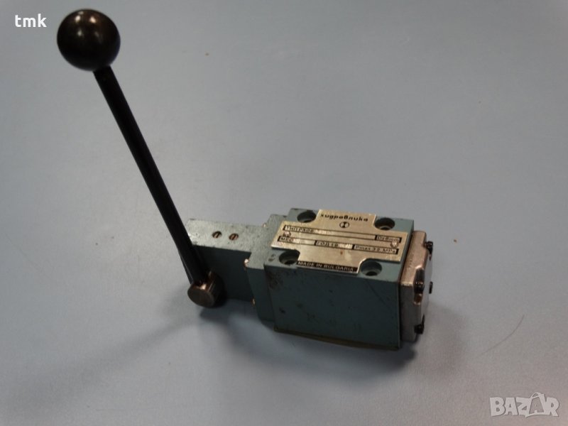 хидравличен разпределител РХ 06027, снимка 1