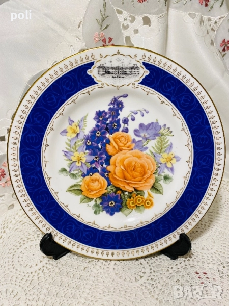 порцеланова чиния за стена , снимка 1