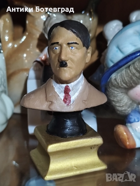 Порцеланов бюст ръчно рисуван , снимка 1