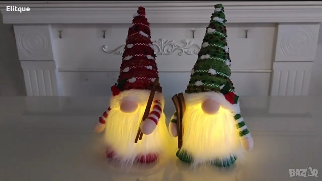 Светеща коледна играчка – Декорация с LED осветление и плетена шапка, снимка 1