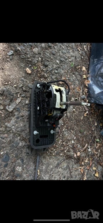 селектор скорости DSG VW Touran 2.0 TDI избирач редач 1T1713025j, снимка 1