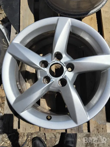Оригинални алуминиеви джанти за ауди 16, снимка 1