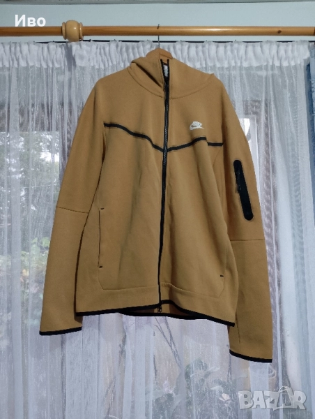 ЧИСТО НОВО горнище Niке tech fleece, снимка 1