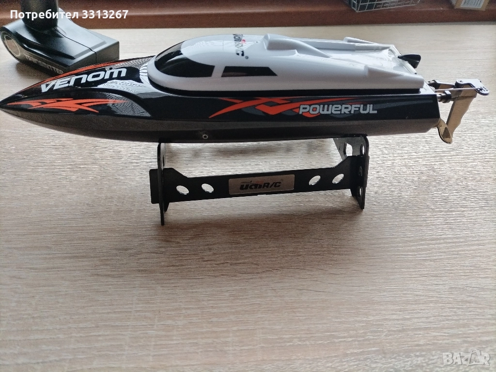 Лодка с дистанционно управление , снимка 1