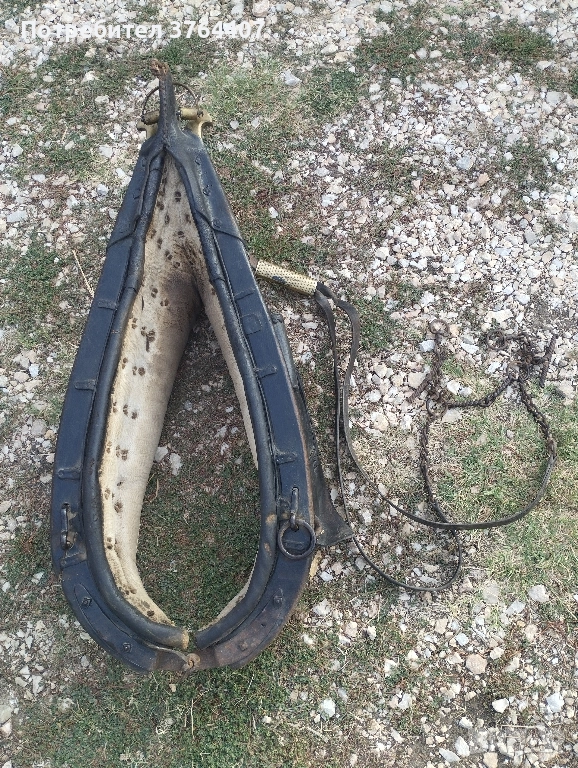 Хамути за коне - 2 броя, снимка 1