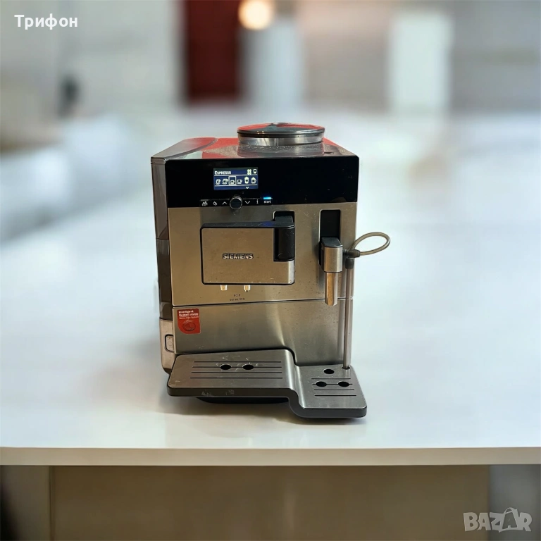 Siemens EQ.8 s600 Кафемашина кафеавтомат полупрофесионален автоматична, снимка 1