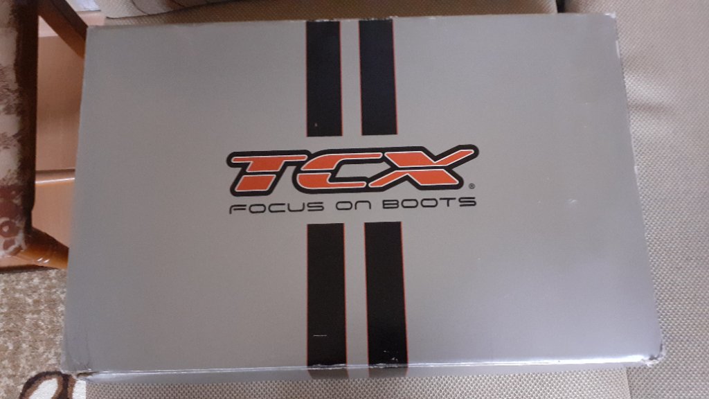 Продавам мото ботуши TCX R-S2 размер 45-46 в Спортна екипировка в гр.  Габрово - ID34667804 — Bazar.bg