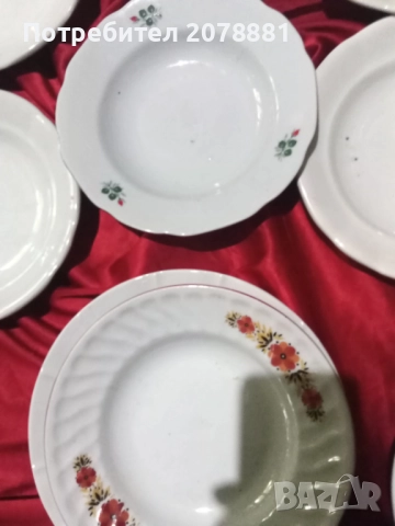 30 броя чинии български порцеланКитка , снимка 7 - Чинии - 52382828