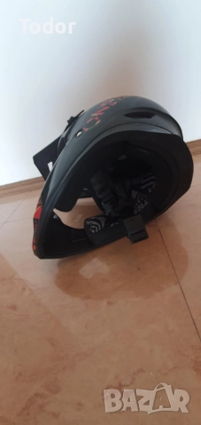 Вело Каска O'Neal Fury Mahalo Multi Размер M, снимка 2 - Аксесоари за велосипеди - 52964758