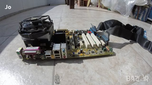 Дънна платка Asus P5PL2 LGA775 945P/G, снимка 2 - Дънни платки - 32390042