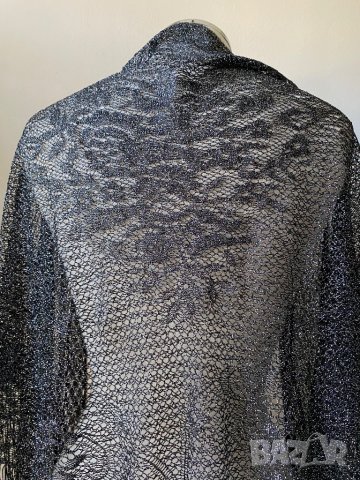 Черен, дантелен шал с ресни, снимка 5 - Шалове - 40004430